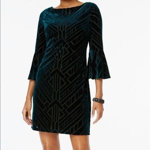 Hunter Green Vince Camuto Geometric-Velvet Dress